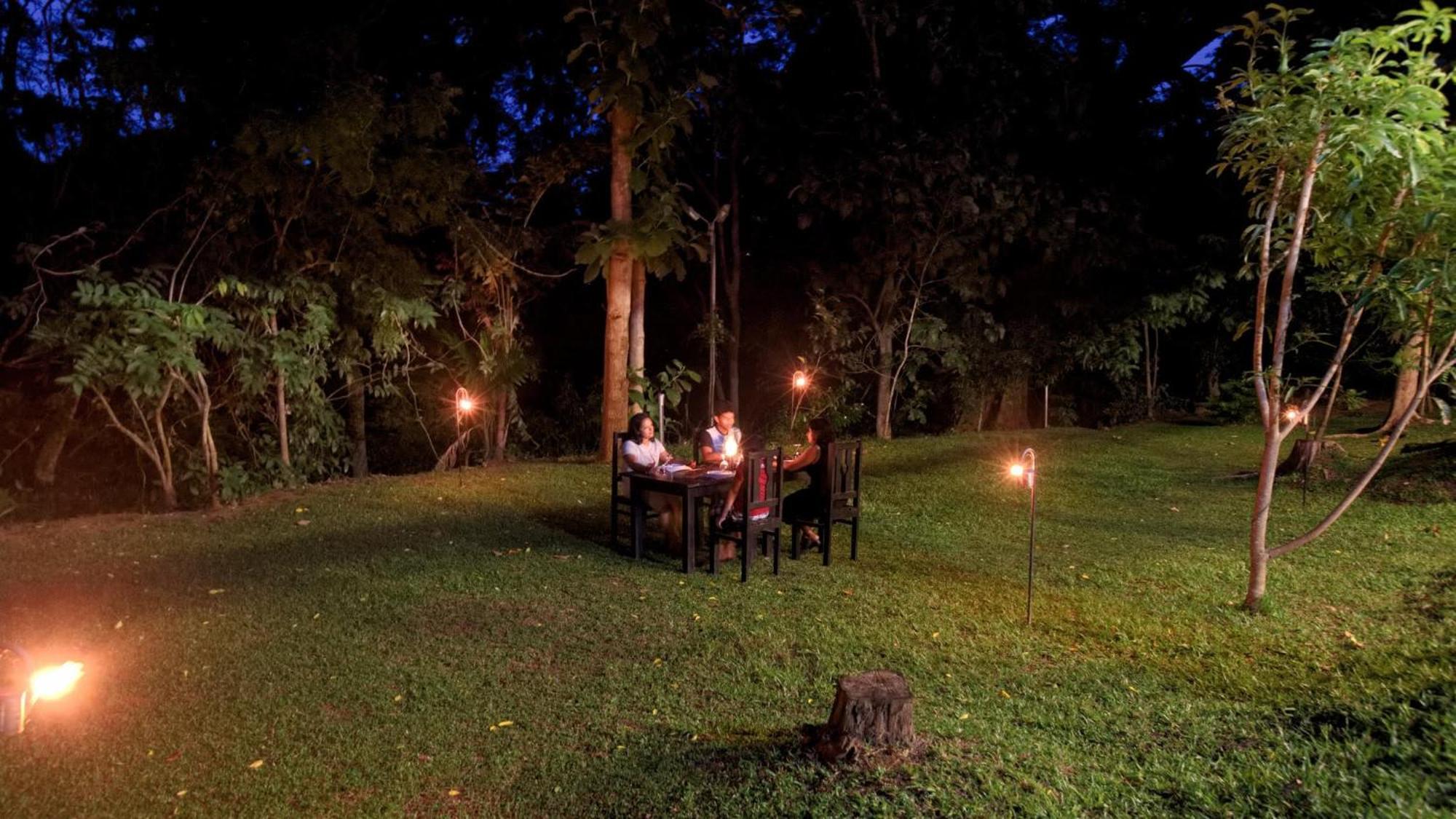 The Mastodon Valley Safari Resort Udawalawe Exterior foto